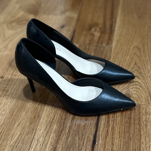 Never Worn Marc Fisher Meryl D'Orsay Pumps Size 7.5M - Picture 5 of 8